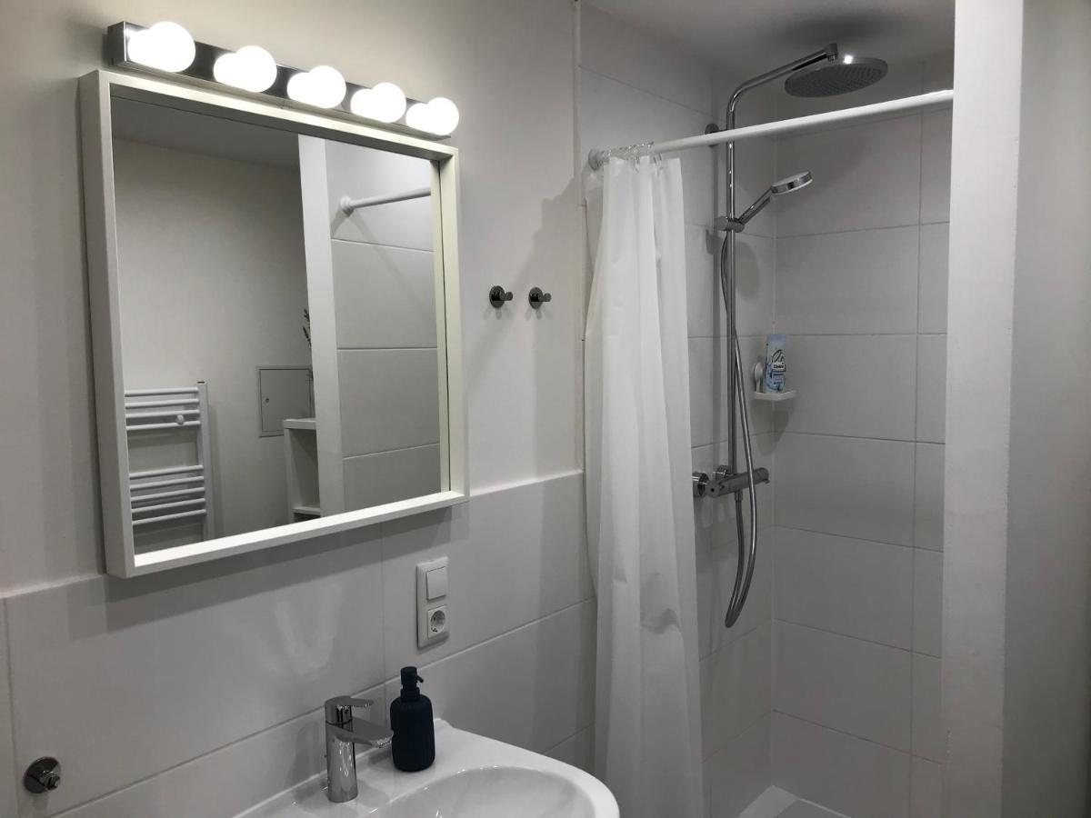 Turmwohnung Buedinger Hof Weinheim Esterno foto
